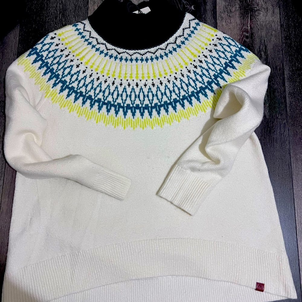 Alpine design women’s sweater